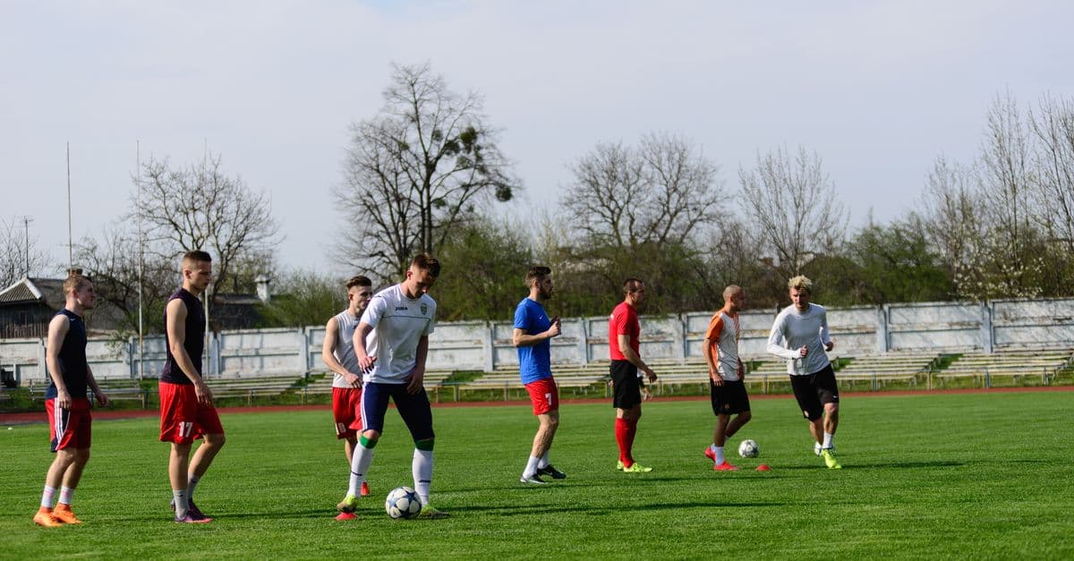 Imagen de recurso de la sección de deportes: Primer entrenamiento del Real Madrid bajo la mirada de José Mourinho