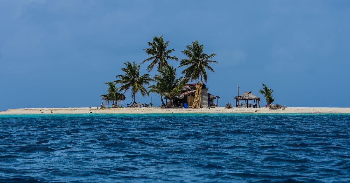 Imagen de recurso de la sección de entretenimiento: Johnny Depp compra isla en Bahamas para escapar del ruido de Hollywood