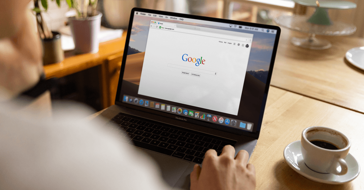 Imagen de recurso de la sección de tecnología: Google IA desplaza enlaces y reduce tráfico de medios en un 40%