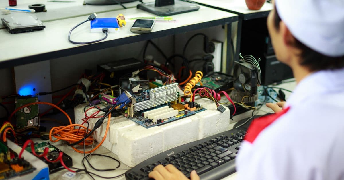 Imagen de recurso de la sección de tecnología: Sihang Yongsheng, el buque semisumergible que combina grúa y transporte pesado